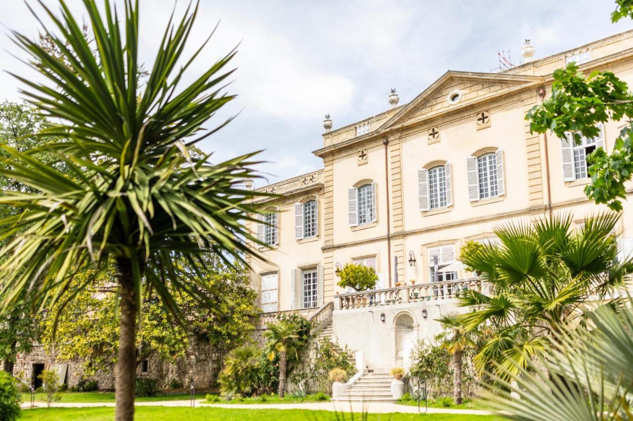 Chateau De Collias Esterno foto
