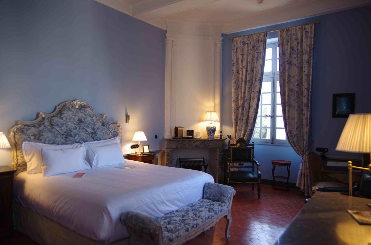 Chateau De Collias Esterno foto